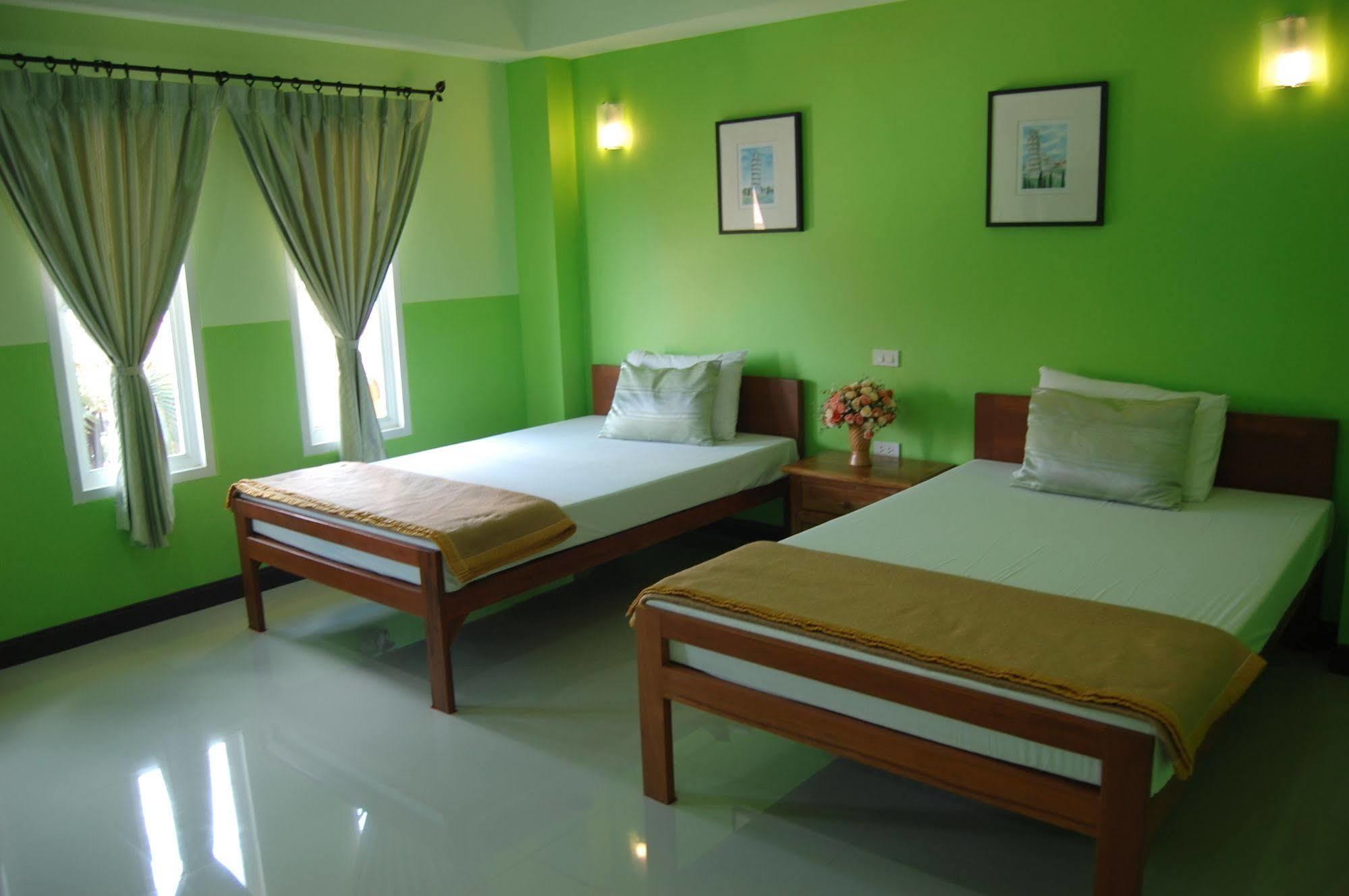 Saengthong Resort Chiangmai Chiang Mai Bagian luar foto