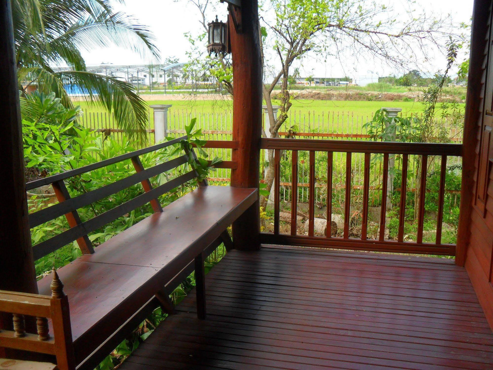 Saengthong Resort Chiangmai Chiang Mai Bagian luar foto